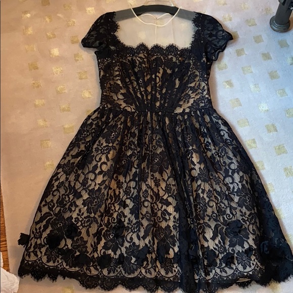 Dresses & Skirts - Oscar de la renta dress